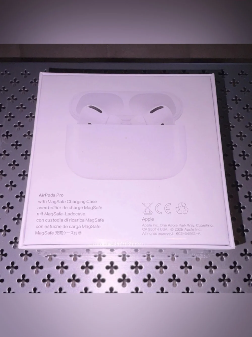 Apple AirPods Pro MagSafe Case ANC Bluetooth In-Ear White NIB-Brand New